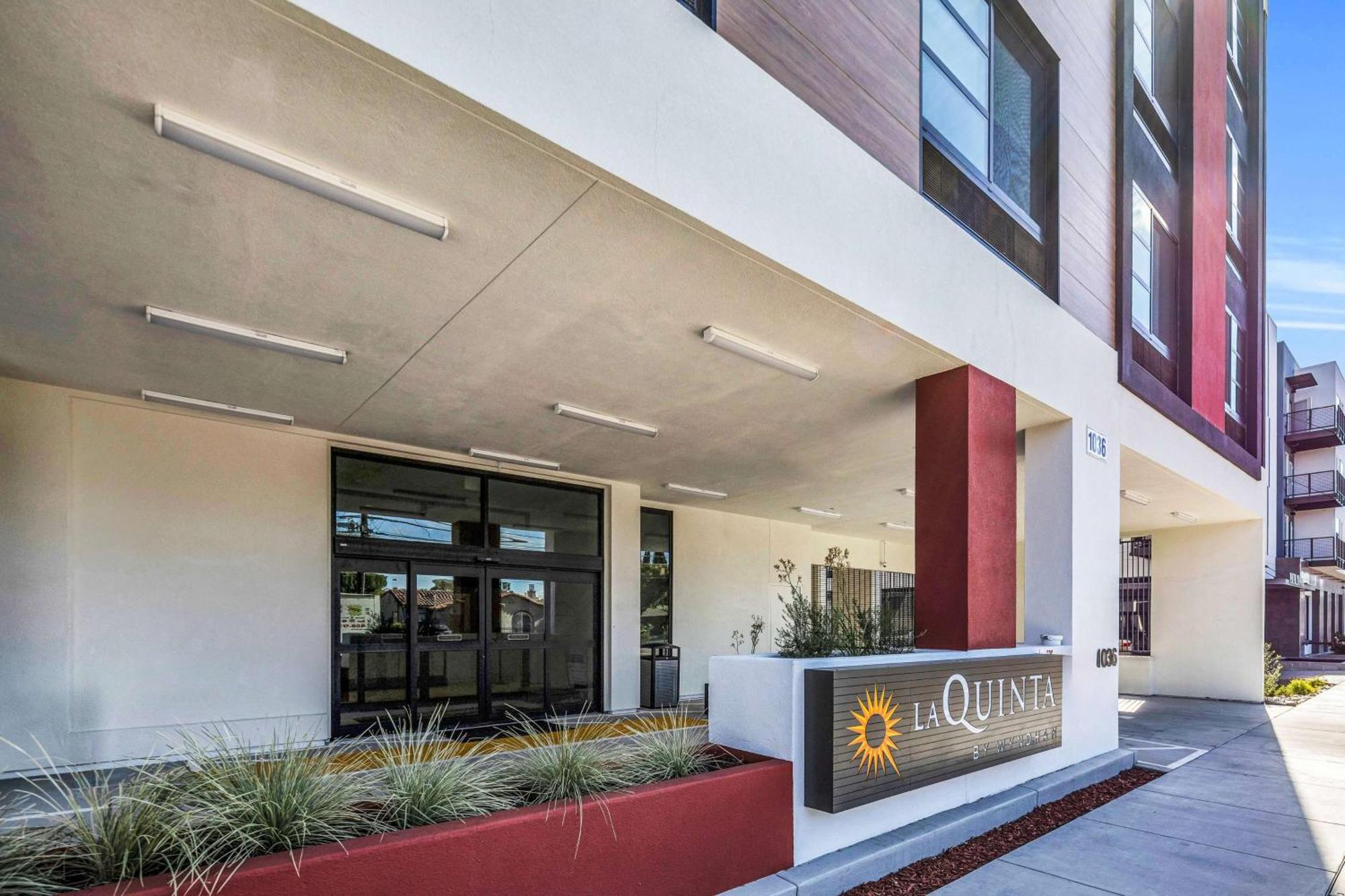 La Quinta Inn & Suites By Wyndham San Jose Airport-Downtown Exterior foto
