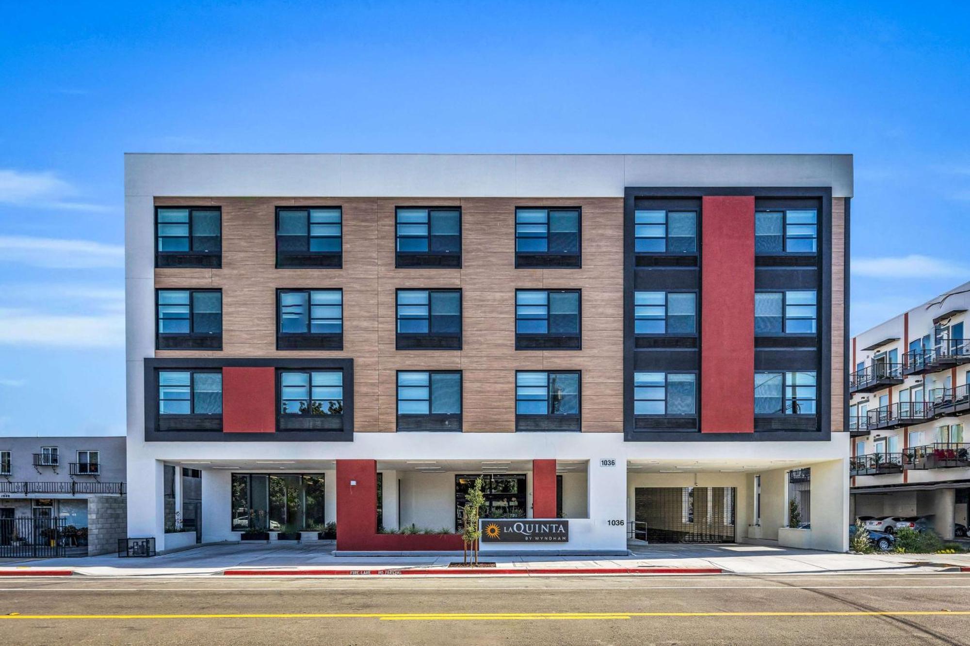 La Quinta Inn & Suites By Wyndham San Jose Airport-Downtown Exterior foto